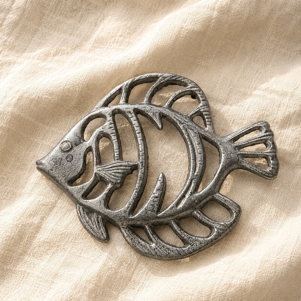 Vintage Cast Aluminum Fish Trivet Coastal Beach House Nautical Hot Plate Silver‎